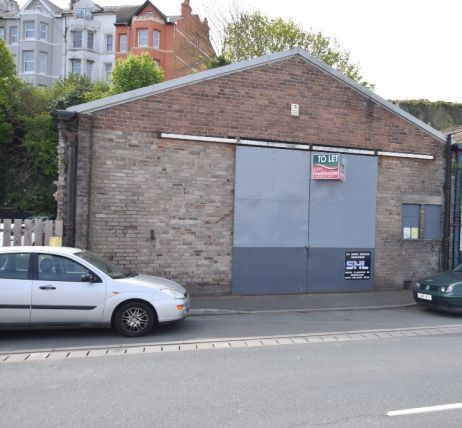 Thumbnail Commercial property to let in South Quay, Douglas