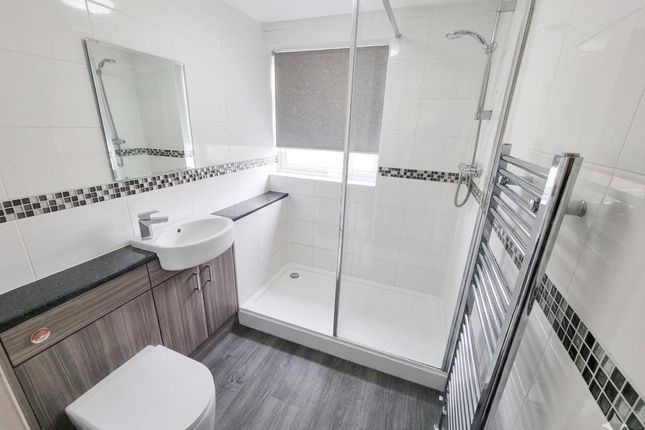 Flat 11, Wickham Court, Gale Moor Avenue, Gosport photo 4