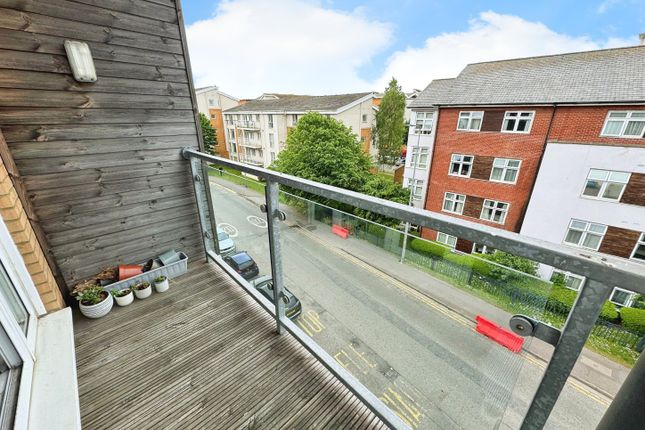 43, Heol Staughton, Heol Staughton photo 2