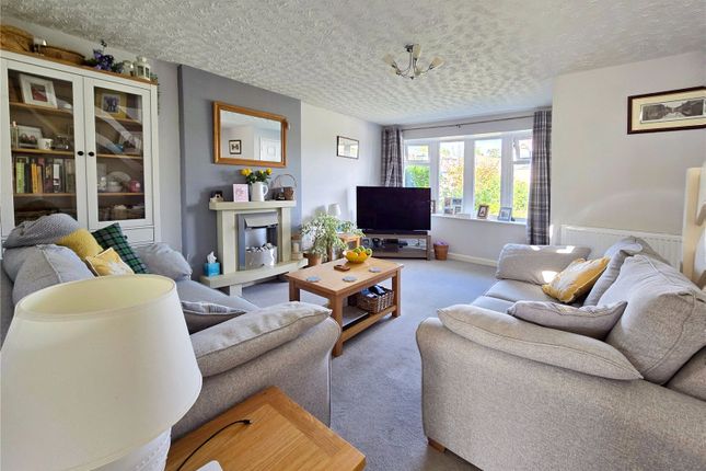 13, Daffodil Close, Rossendale photo 2