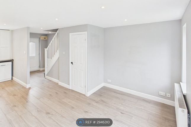 Mountfield Way, Boulton Moor, Derby photo 3