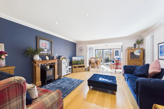 8, Ashleigh Gardens, Chatham photo 2
