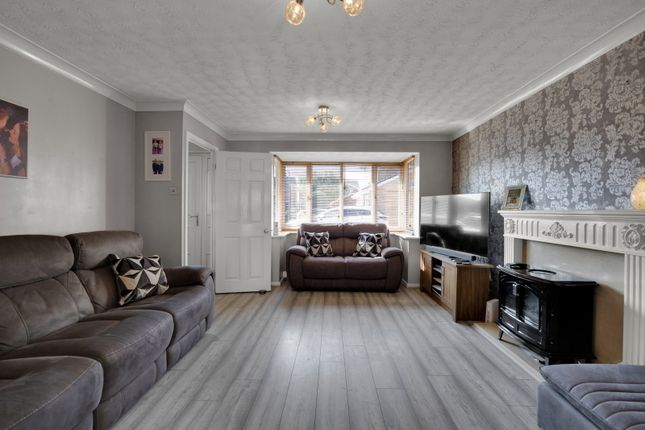18, Spey Close, Winsford photo 2