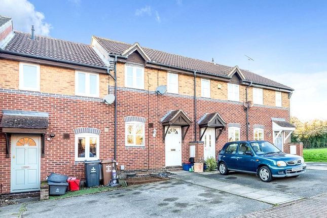 Thumbnail Terraced house to rent in Chepstow Close, Stevenage, Hertfordshire