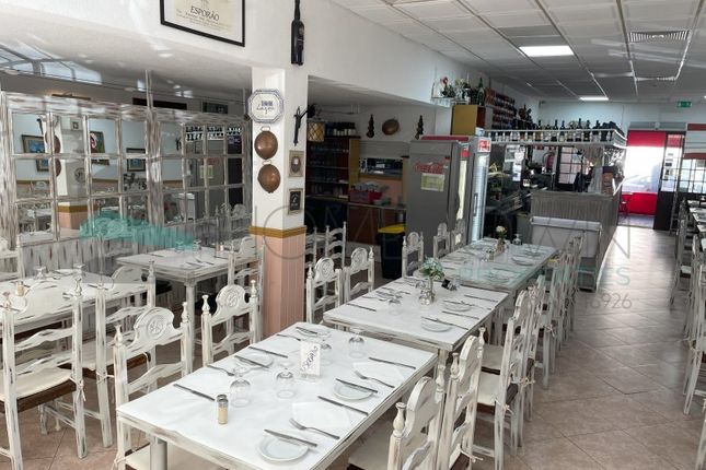 Thumbnail Restaurant/cafe for sale in Quarteira, Loulé, Faro