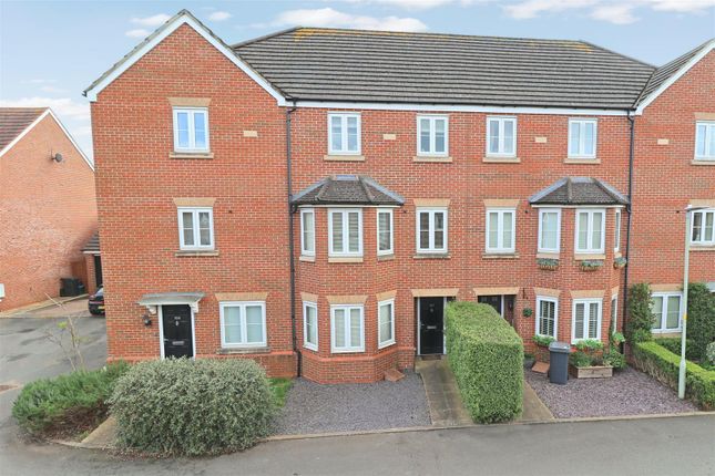 Thumbnail Town house for sale in Greenways, Gloucester