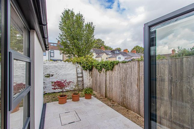 16, Iestyn Street, Cardiff photo 4