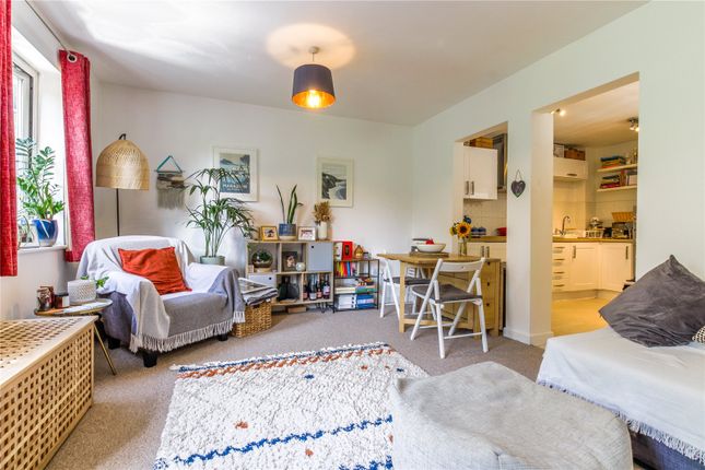 Flat for sale in Hill Avenue, Victoria Park