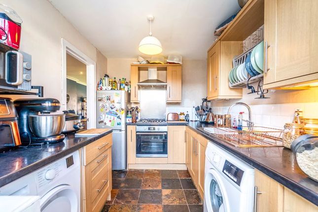 57, Canterbury Close, Weston-Super-Mare photo 3