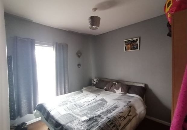 1, Brynhyfryd Terrace, Tylorstown photo 4