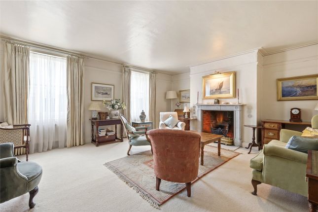Marston House, 6, Cumberland Street, Suffolk photo 3