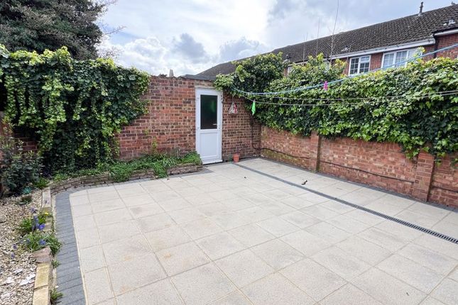 End terrace house for sale in Canterbury Close, Greenford