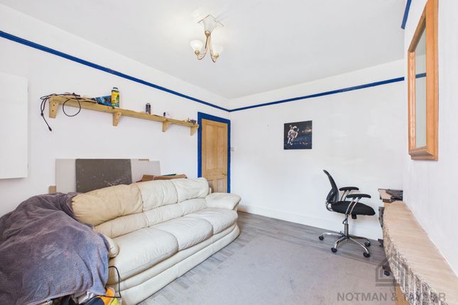 44 Molesworth Terrace, Torpoint photo 3