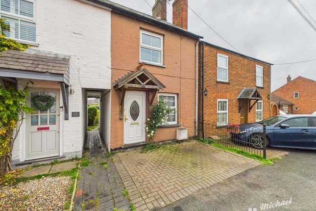 Cam03218G0-Pr0797-Still015