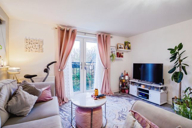 27, Fife Way, CANTERBURY photo 4