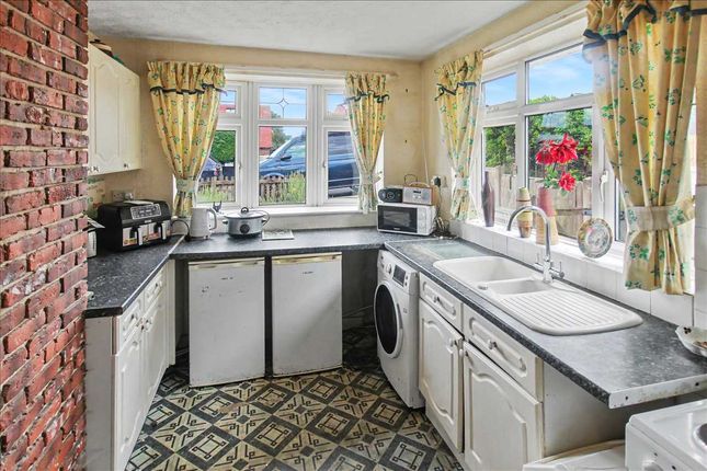 31, Hobsic Close, Nottingham photo 4