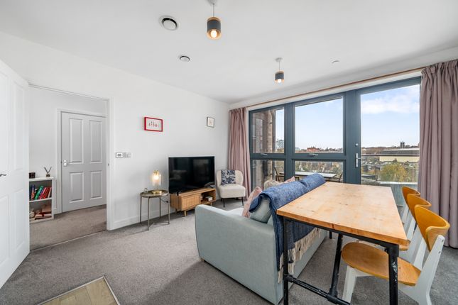 Apartment 11, 12, Osiers Road, Wandsworth photo 3