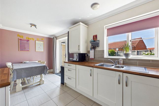 25, Stoddart Road, Ipswich photo 4