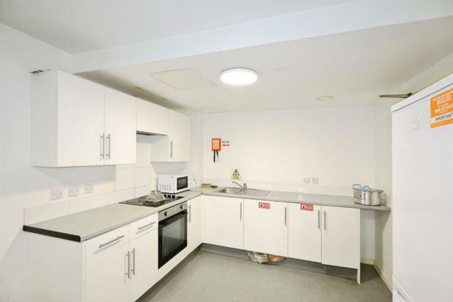 Flat 302, Spectrum Apartments,, 20 Egerton Street, Sheffield photo 5