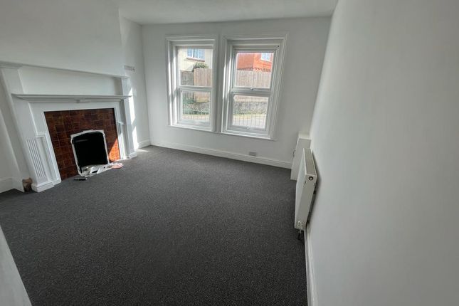 Flat 2, 36 Cromwell Road, Poole photo 4