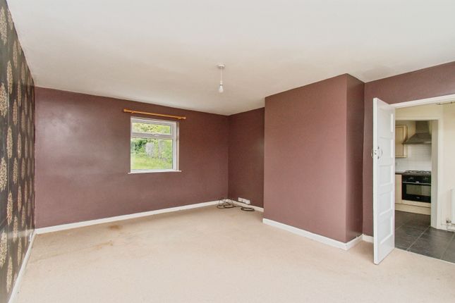 22, Primrose Avenue, Swillington, Leeds photo 3