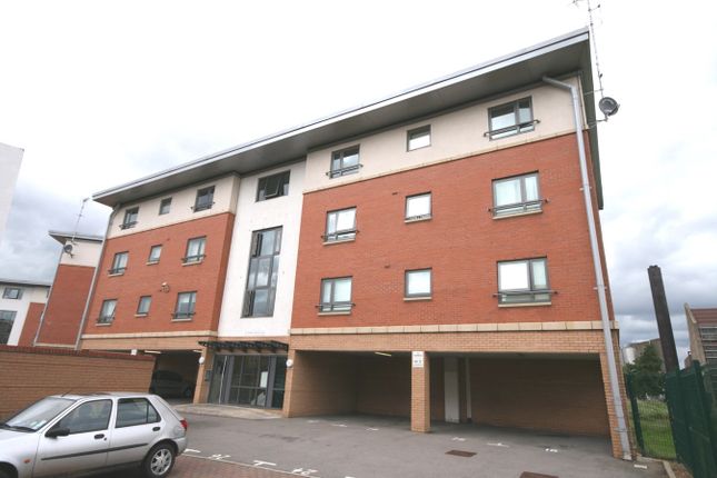 Flat to rent in West Cotton Close, Far Cotton, Northampton