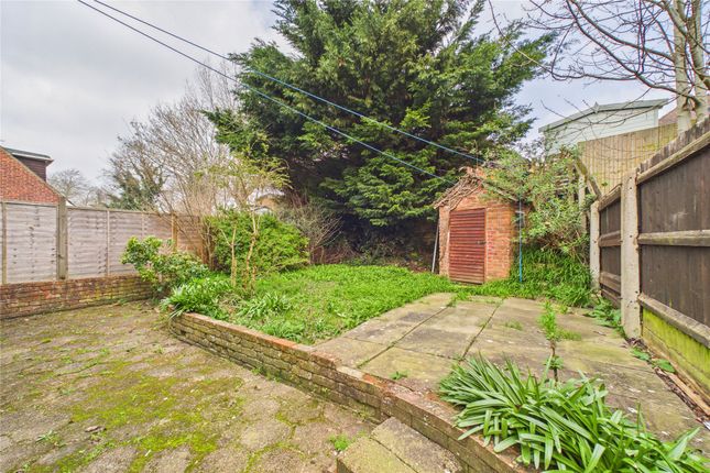 30, Colliers Way, Reading photo 5