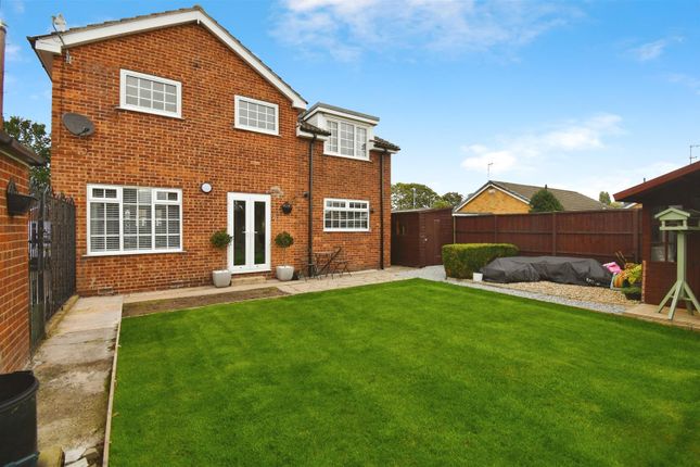 2, Yewtree Drive, Hull photo 4