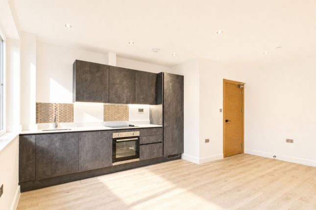 Flat 15, Tricorn House, Westward Road, Stroud photo 4