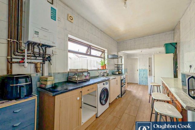 207, Stoney Stanton Road, Coventry photo 3