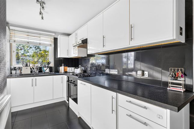 37, Bourne Terrace, London photo 3