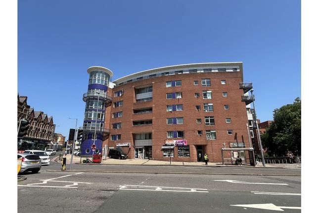 2-bed flat on Flat 1, City Heights, Old Snow Hill, Birmingham, £115,000