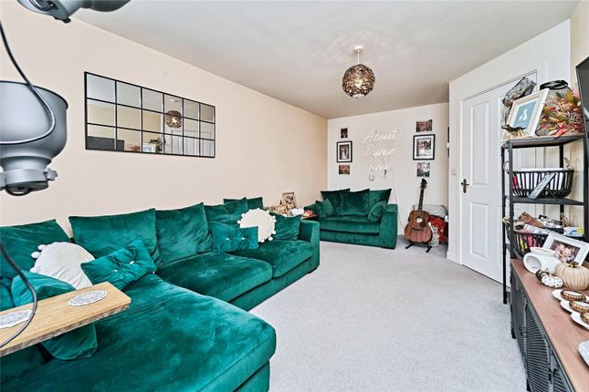 12, Nixon Lane, Staffordshire photo 2