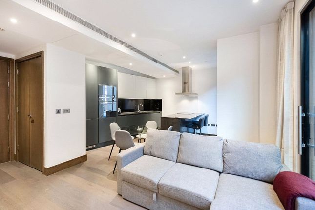 Thumbnail Flat to rent in Hanway Street, Fitzrovia, London