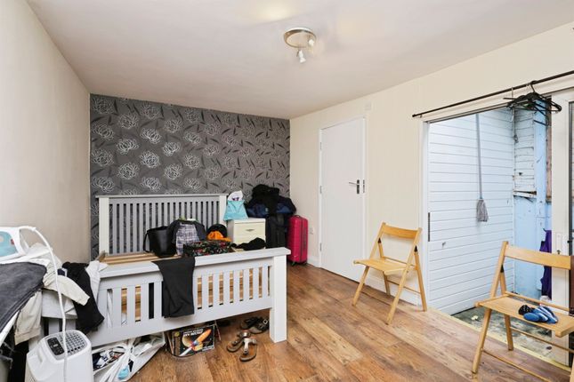 6, Wellesley Road, EASTBOURNE photo 5