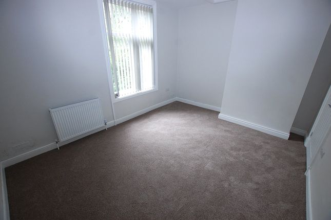 7, Whitelands Terrace, Greater Manchester photo 4