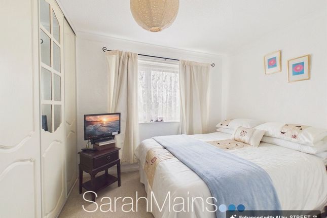 39 Celandine Way, Gateshead photo 2