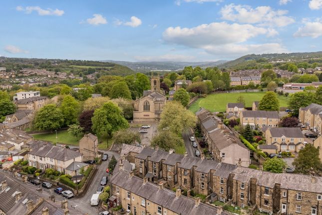 32, Manley Street, Brighouse photo 3