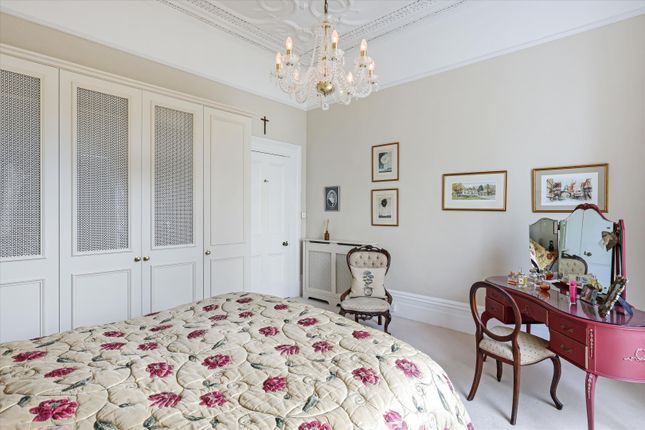 Flat for sale in Park Place, Cheltenham, Gloucestershire