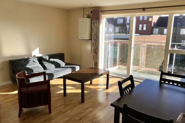 Flat 15, Punam Apartments 40a, Northwood photo 2