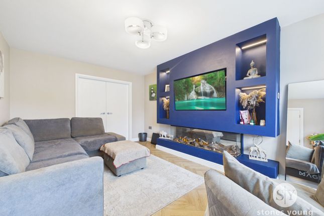 51 The Meadows, Darwen photo 2