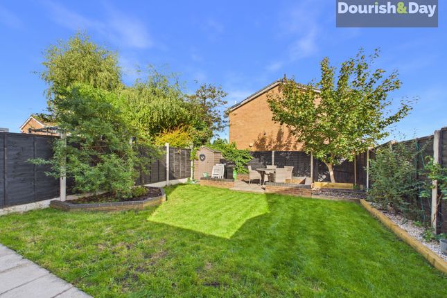25 Orwell Drive, Stafford photo 4