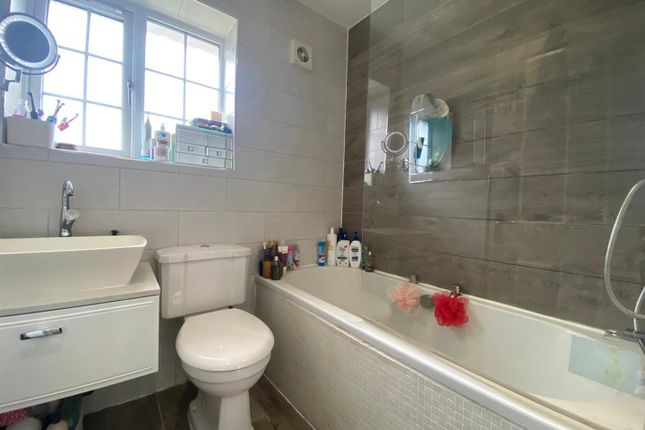 End terrace house to rent in The Dingle, Hillingdon