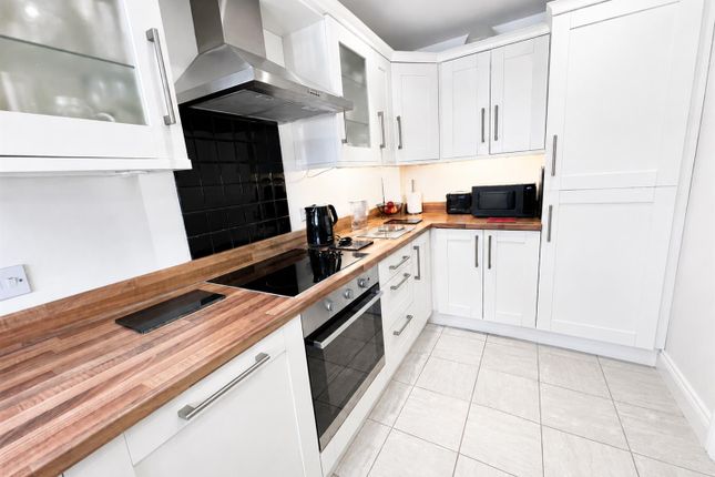 26A, Seymour Road, Lee-on-the-solent photo 4