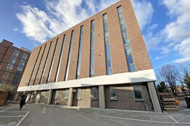 1-bed flat on 59 Sky Gardens, Crosby Road North, Liverpool, £90,000