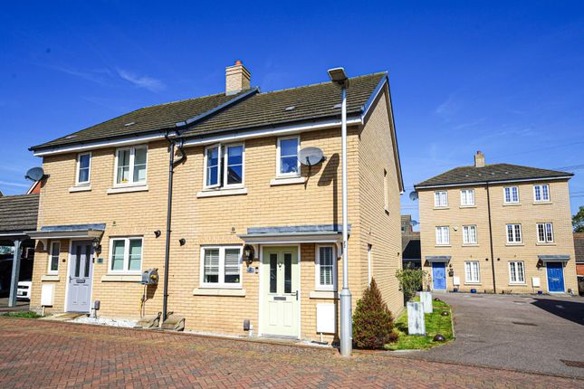 3-bed other on 2, Feronia Mead, Leighton Buzzard, £345,000