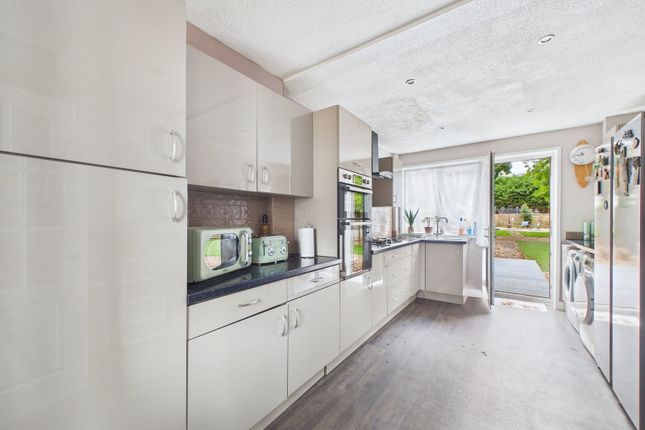 9, Gibson Drive, Paignton photo 3