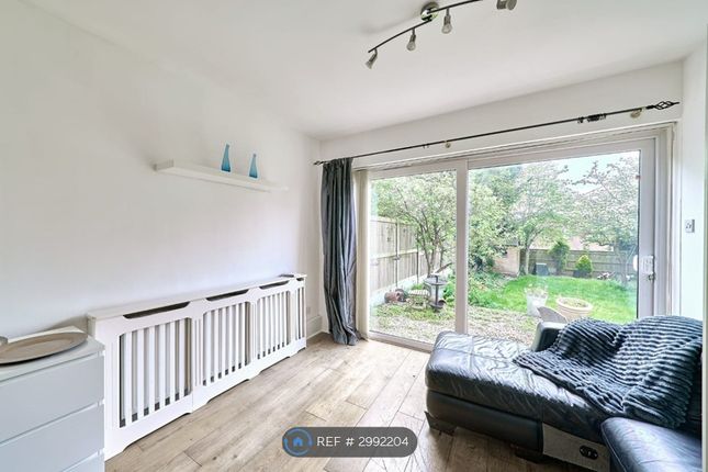 Upper Selsdon Road, South Croydon photo 5