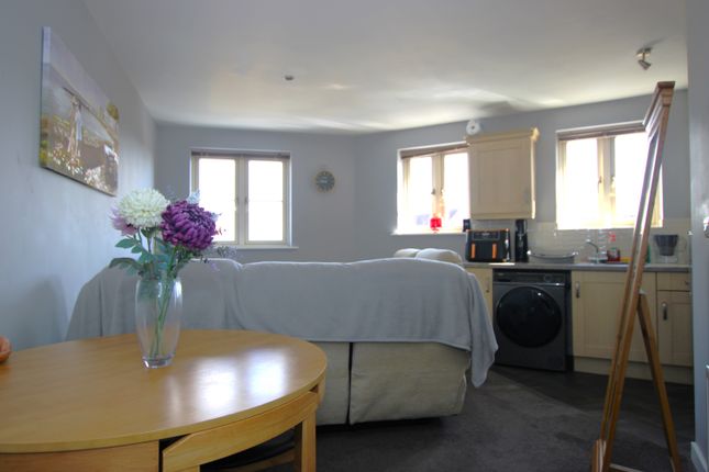 58, Chapman Road, Wellingborough photo 4