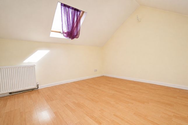 40, Stokes Road, London photo 4
